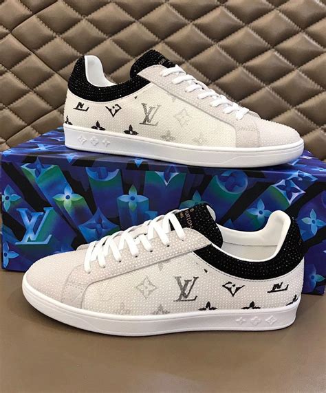 louis vuitton white sneakers mens